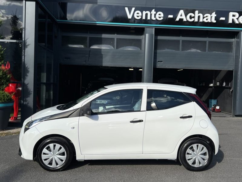 TOYOTA AYGO II PHASE 2 X-PRO 1.0 VVT-I 72 Cv 5 PORTES 1ere main 23 100 Km CRIT AIR 1 - GARANTIE 1 AN