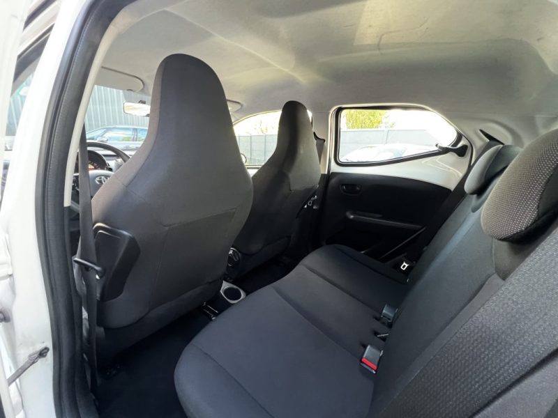 TOYOTA AYGO II PHASE 2 X-PRO 1.0 VVT-I 72 Cv 5 PORTES 1ere main 23 100 Km CRIT AIR 1 - GARANTIE 1 AN