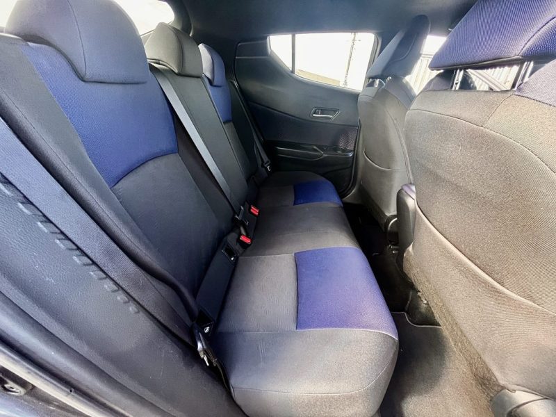 TOYOTA C-HR 122h Graphic  E-CVT 01/2018