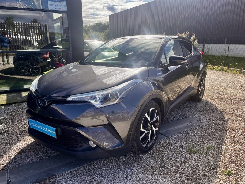 TOYOTA C-HR 122h Graphic  E-CVT 01/2018