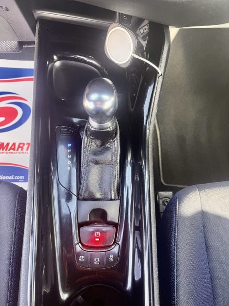 TOYOTA C-HR 122h Graphic  E-CVT 01/2018