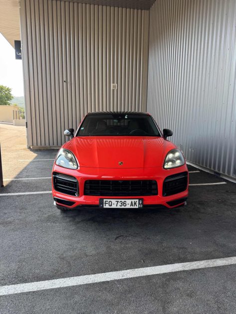 PORSCHE CAYENNE E-HYBRID 2020