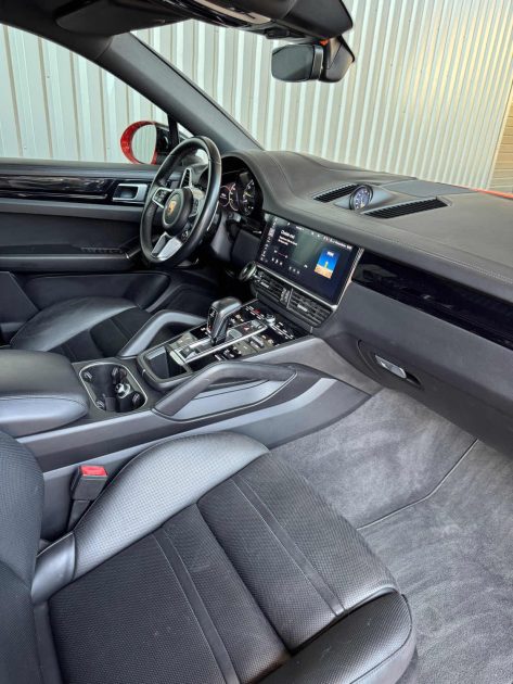 PORSCHE CAYENNE E-HYBRID 2020