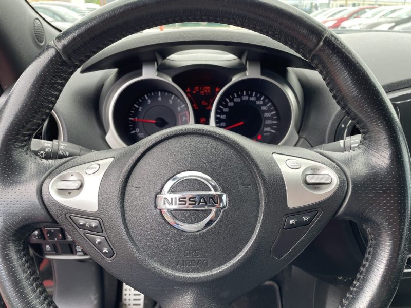 NISSAN JUKE 2011