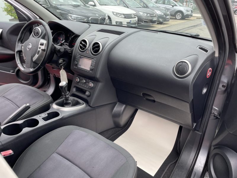 NISSAN QASHQAI 1.5 dCi 110ch  Tekna GARANTIE 3/12 MOIS