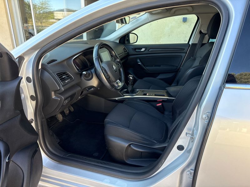 RENAULT MEGANE IV 1.2 TCe 100 ch Energy Business