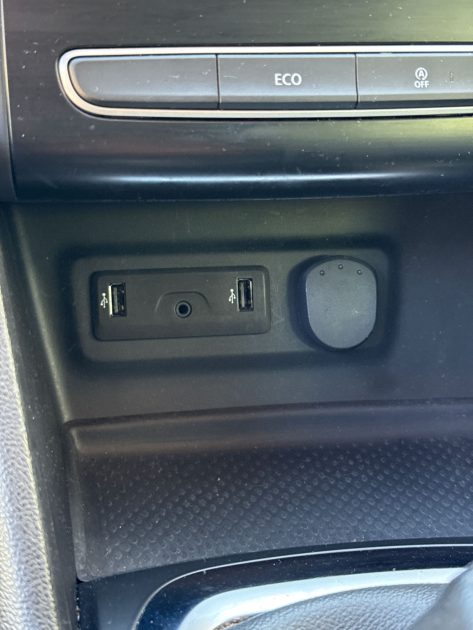 RENAULT MEGANE IV 1.2 TCe 100 ch Energy Business