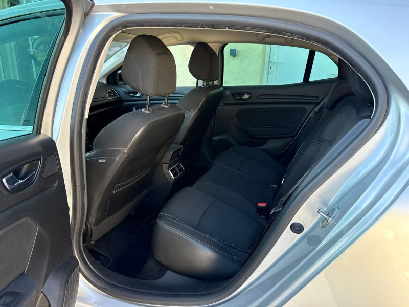 RENAULT MEGANE IV 1.2 TCe 100 ch Energy Business