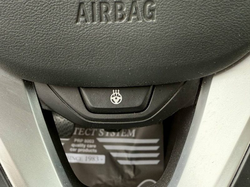 BMW SÉRIE 3 G21 TOURING PHASE 2 2.0 318d 150ch Pack Sport ADVANTAGE