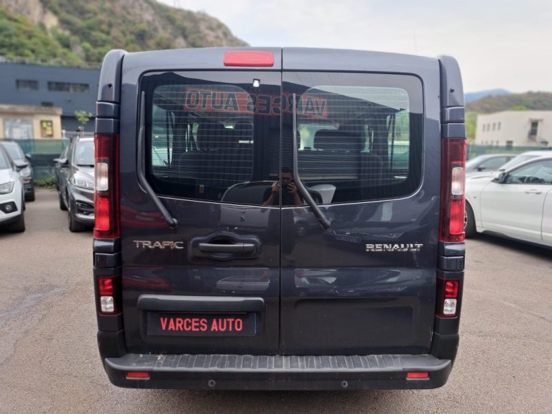 RENAULT TRAFIC L2 2.0 dCi 150ch PASSENGER 9 PLACES Ecran GPS