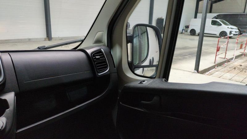 Citroën Jumper fourgon nouveau Tole 35 l3h2 140 s&s bva8 + pack techno 7 + camera premium