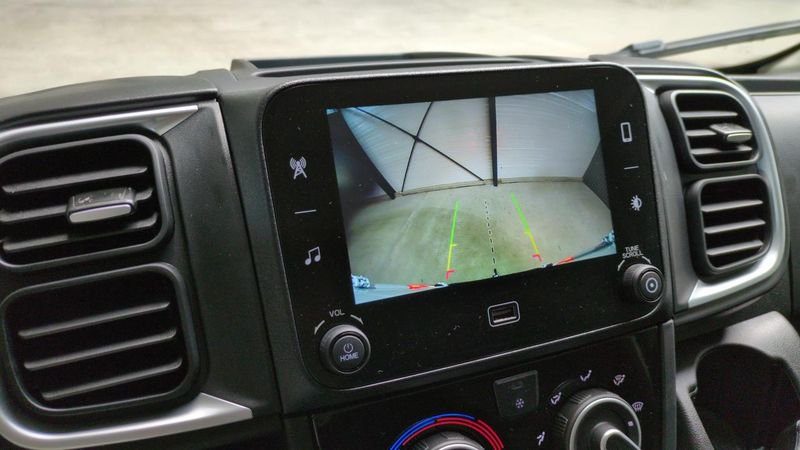 Citroën Jumper fourgon nouveau Tole 35 l3h2 140 s&s bva8 + pack techno 7 + camera premium