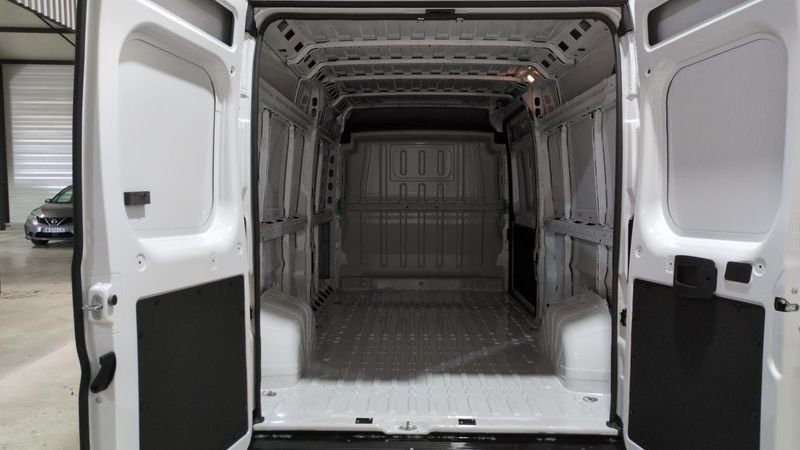 Citroën Jumper fourgon nouveau Tole 35 l3h2 140 s&s bva8 + pack techno 7 + camera premium