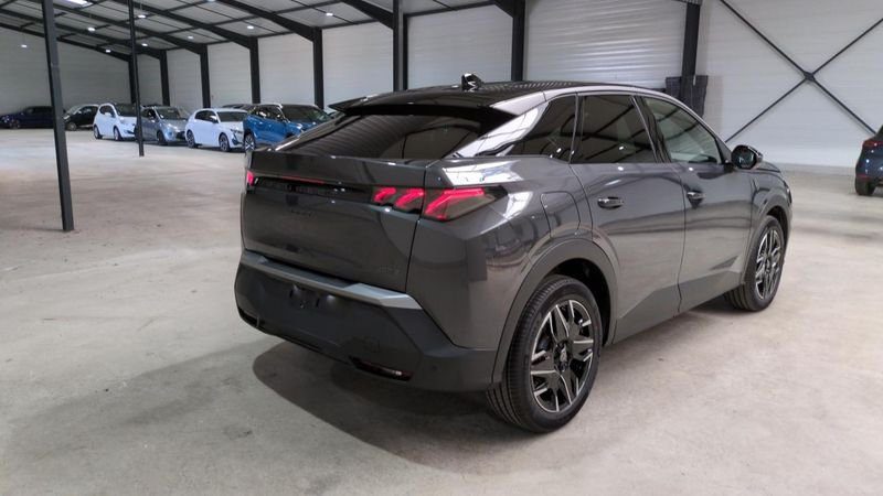 Peugeot 3008 nouveau Hybrid 145 e-dcs6 gt + pack hi-fi focal +  360° vision and drive assist plus