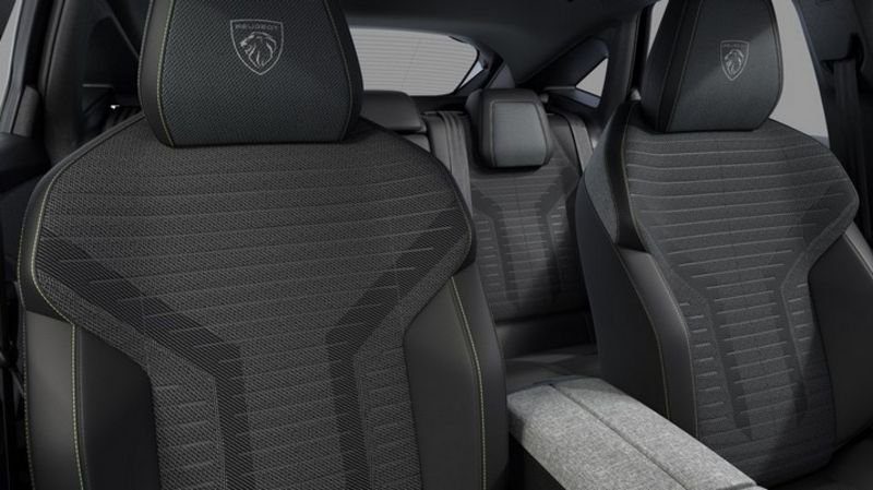 Peugeot 3008 nouveau Hybrid 145 e-dcs6 gt + pack hi-fi focal +  360° vision and drive assist plus