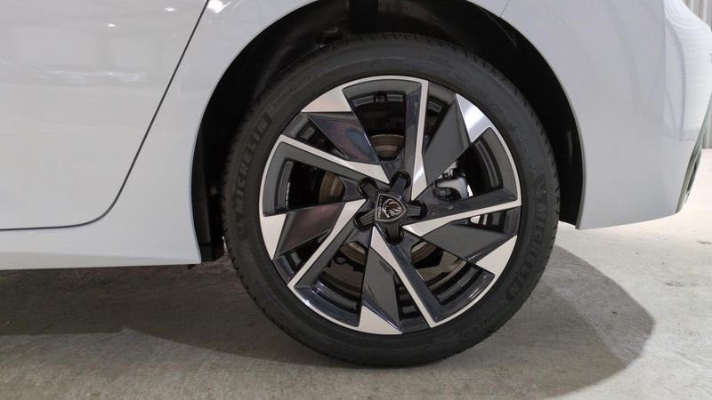 Peugeot 308 Hybrid 145 e-dcs6 allure + pack confort +  vision 360