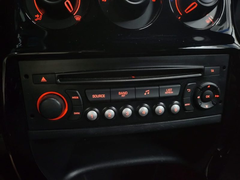 CITROEN DS3 1.2 VTI Chic 82ch + DISTRIBUTION FAITE