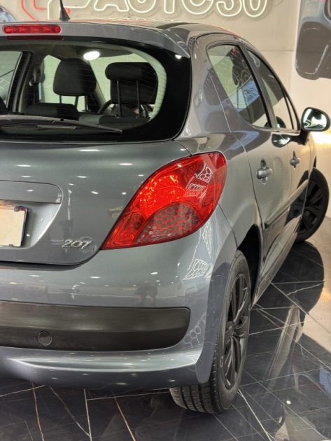 PEUGEOT 207 2008