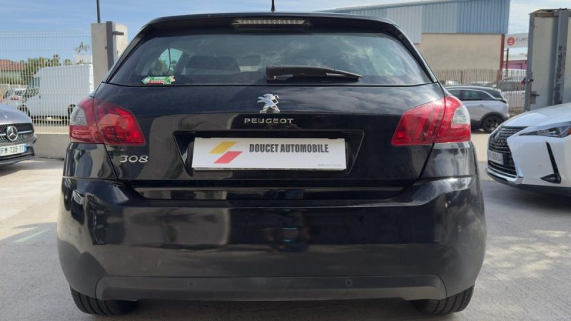 PEUGEOT 308 2018