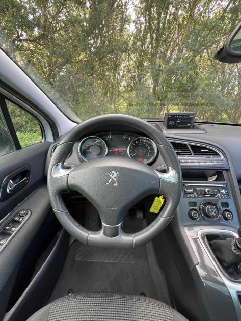 PEUGEOT 5008 1.6 HDi 114Cv ALLURE 