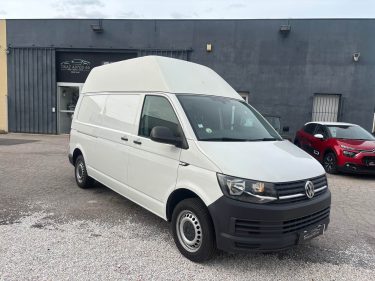 VOLKSWAGEN TRANSPORTER 2018