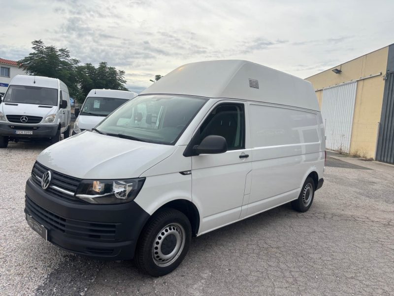 VOLKSWAGEN TRANSPORTER 2018