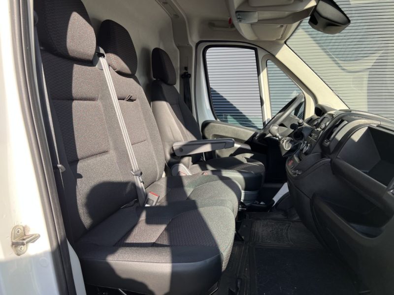 CITROEN JUMPER 4-35 L4H3 2.2 BlueHDi 165 S&S Club