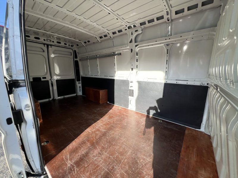 CITROEN JUMPER 4-35 L4H3 2.2 BlueHDi 165 S&S Club