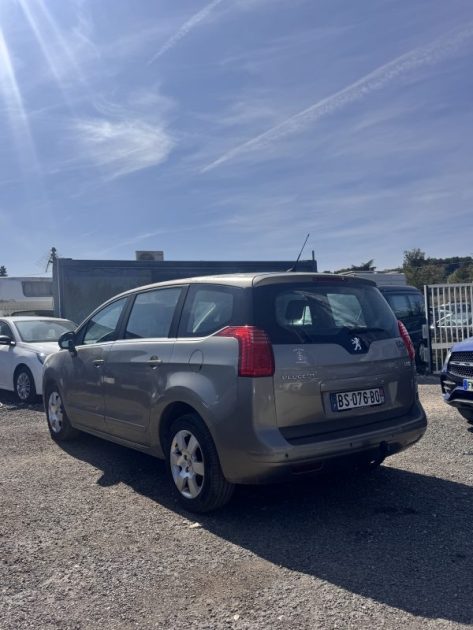 PEUGEOT 5008 1.6 HDI 112 FAP ACTIVE 5 PLACES 
