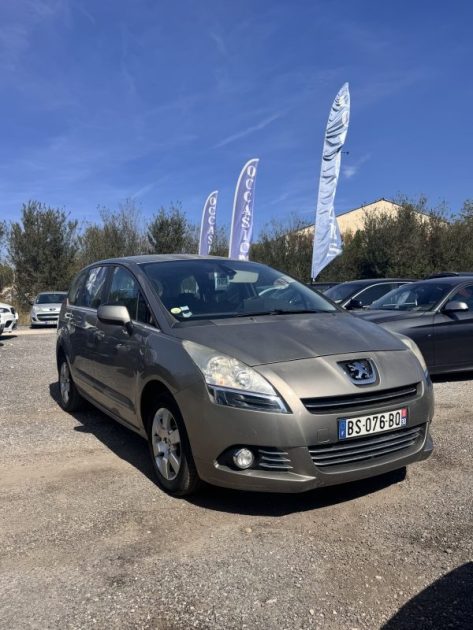 PEUGEOT 5008 1.6 HDI 112 FAP ACTIVE 5 PLACES 