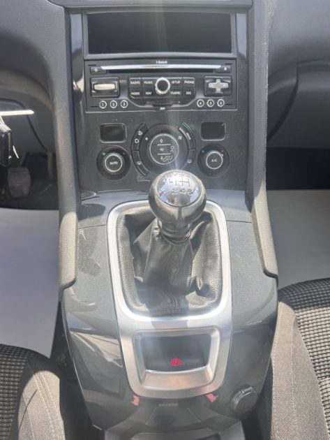 PEUGEOT 5008 1.6 HDI 112 FAP ACTIVE 5 PLACES 