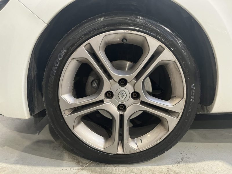 RENAULT CLIO GT LINE  1.5 dCi 90ch - Kit Distri NEUF / SUIVI COMPLET