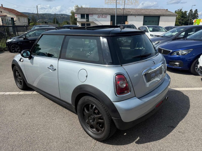 MINI MINI COOPER D 1.6 110CH TOIT OUVRANT GARANTIE