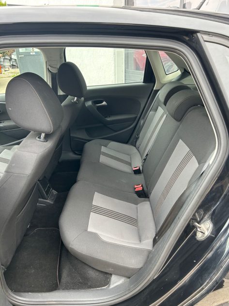 VOLKSWAGEN POLO 1.2TSI 90CH BLUEMOTION 