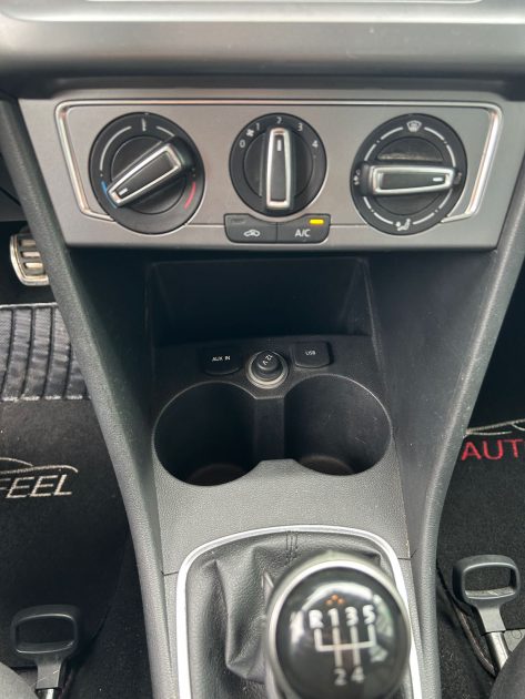 VOLKSWAGEN POLO 1.2TSI 90CH BLUEMOTION 