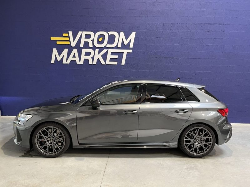 AUDI RS3 8Y 2.5 TFSI 400 (PHASE 2) Immat FR / Pack Carbon / 1500km