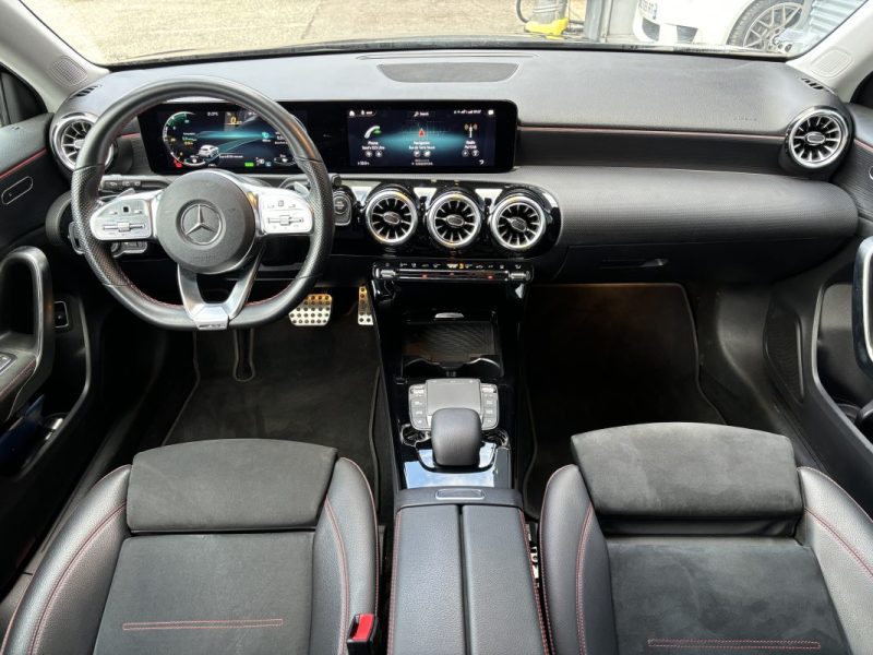 MERCEDES CLASSE A 250e 218cv - AMG LINE 