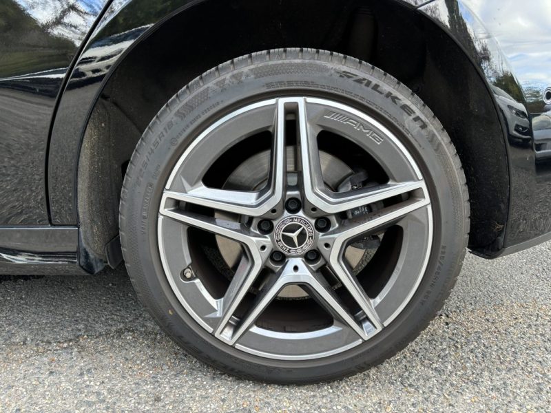 MERCEDES CLASSE A 250e 218cv - AMG LINE 