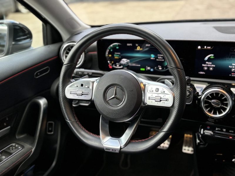 MERCEDES CLASSE A 250e 218cv - AMG LINE 