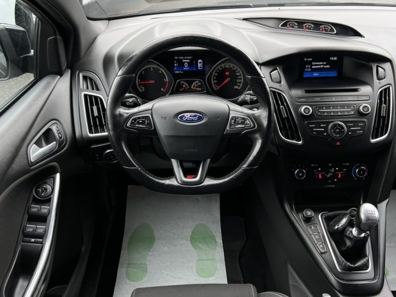 FORD FOCUS III PHASE 2 ST 2.0 TDCI 185 Cv 5 PORTES / SIEGES RECARO - GARANTIE 1 AN