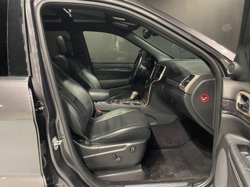 JEEP GRAND CHEROKEE 2017