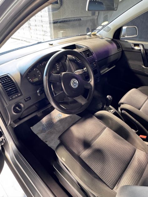 Volkswagen Polo 1.4 essence – Révisée, garantie incluse, aucun frais à prévoir