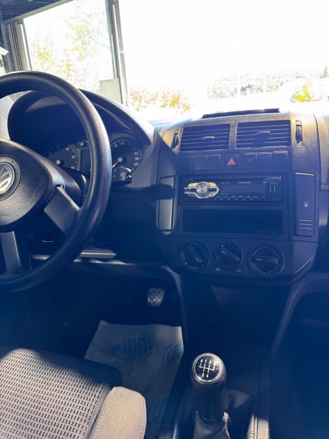 Volkswagen Polo 1.4 essence – Révisée, garantie incluse, aucun frais à prévoir