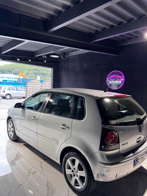 VOLKSWAGEN POLO 2008