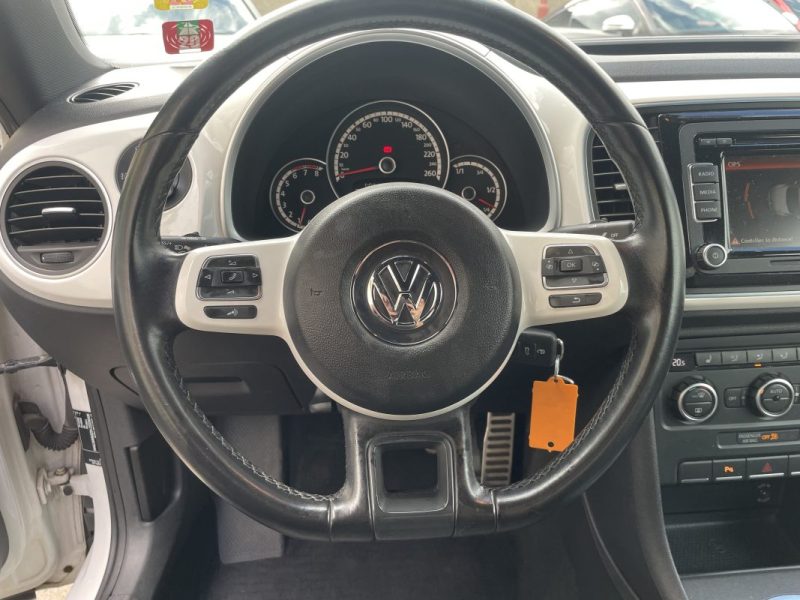VOLKSWAGEN BEETLE GARANTIE 12 MOIS 2013