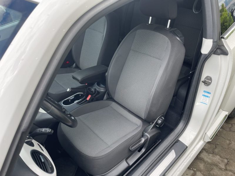 VOLKSWAGEN BEETLE GARANTIE 12 MOIS 2013