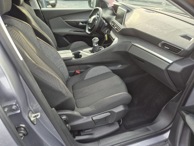 PEUGEOT 3008 SUV BLUEHDI 115CV 2017 140000 KM 