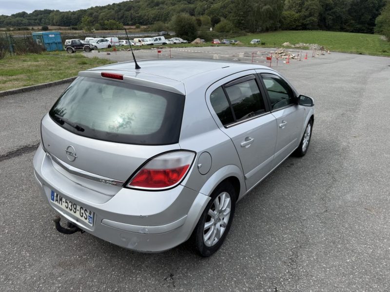 OPEL ASTRA H 1.9 CDTI 1910cm3 150cv