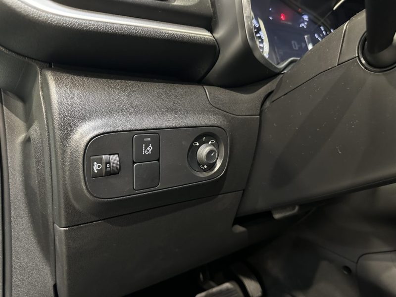 CITROEN C3 1.2 PureTech 110ch Shine EAT6 - Kit Distri OK 