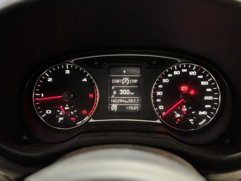 AUDI A1 SPORTBACK 1.6 TDI 105ch Ambition Luxe 